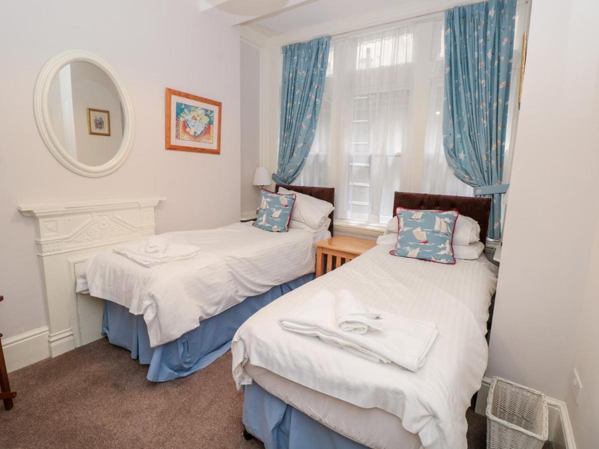 Апартаменты 2 York House Дартмаут Экстерьер фото